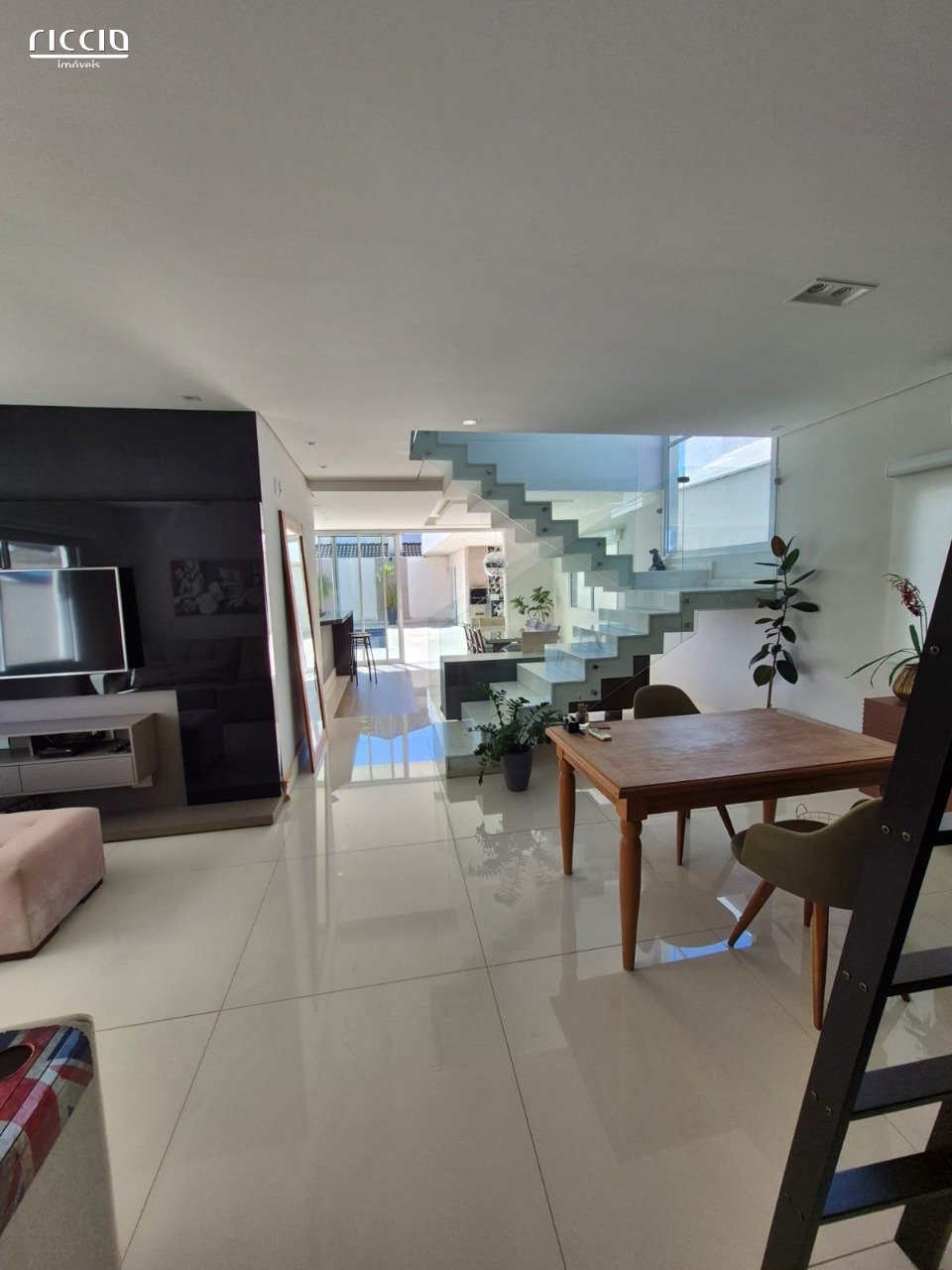 Casa em Condomínio à venda no Urbanova — detalhe do imóvel