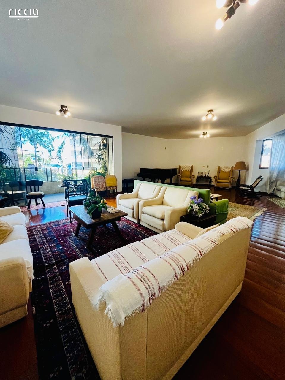 Apartamento à venda no Vila Adyana — imagem 8 de 26
