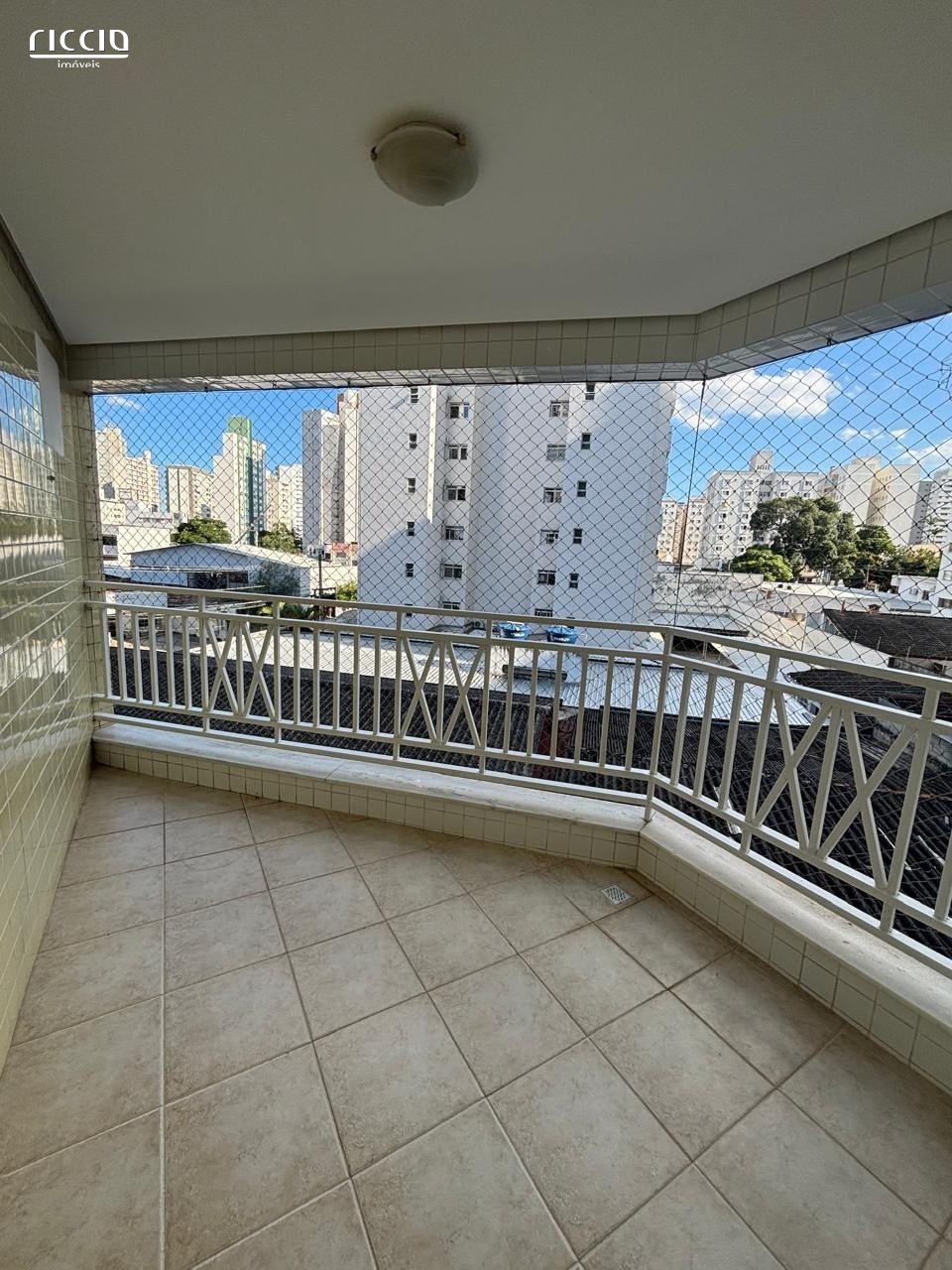 Apartamento à venda no Vila Adyana — ambiente interno