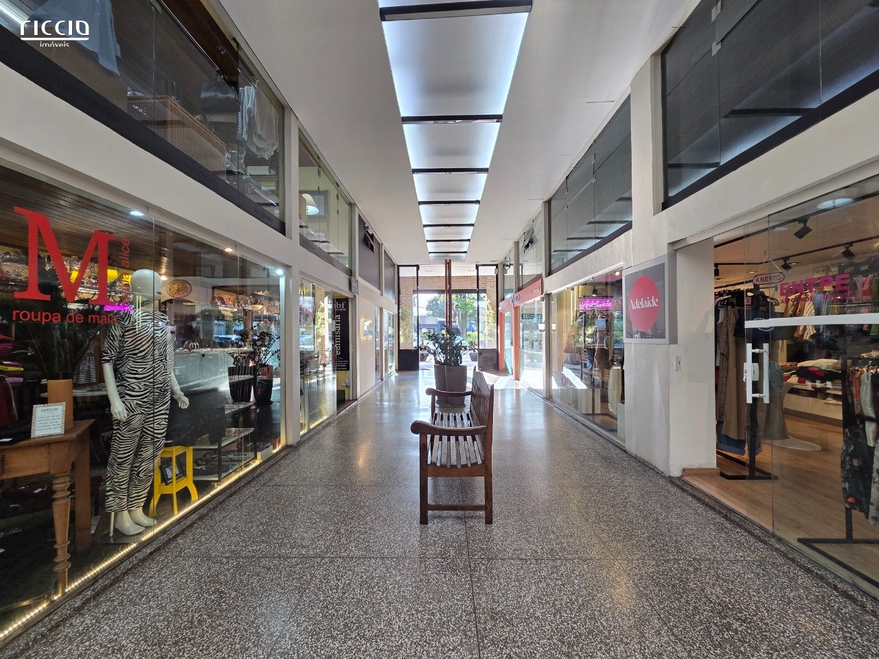 Shopping Center Esplanada — detalhe do imóvel