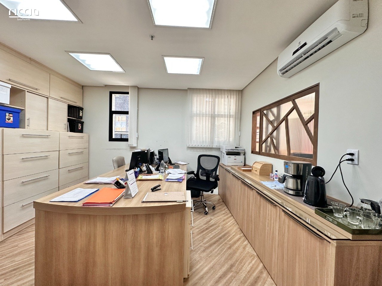 Sala / Conjunto à venda no Jardim Aquarius — detalhe do imóvel