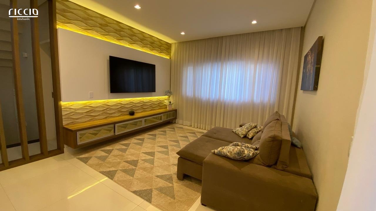 Casa em Condomínio à venda no Urbanova — ambiente interno