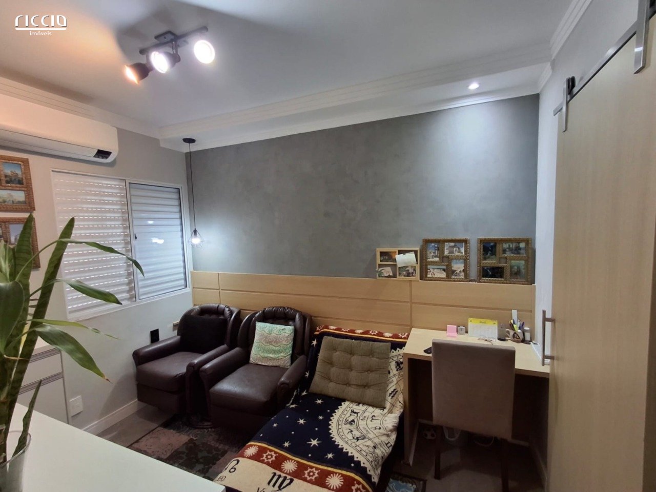 Casa em Condomínio à venda no Eugenio de Melo — imagem 13 de 18