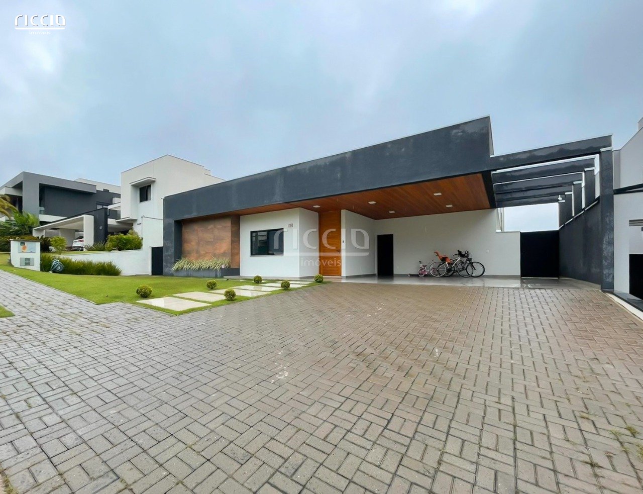 Casa em Condomínio à venda no Urbanova — detalhe do imóvel