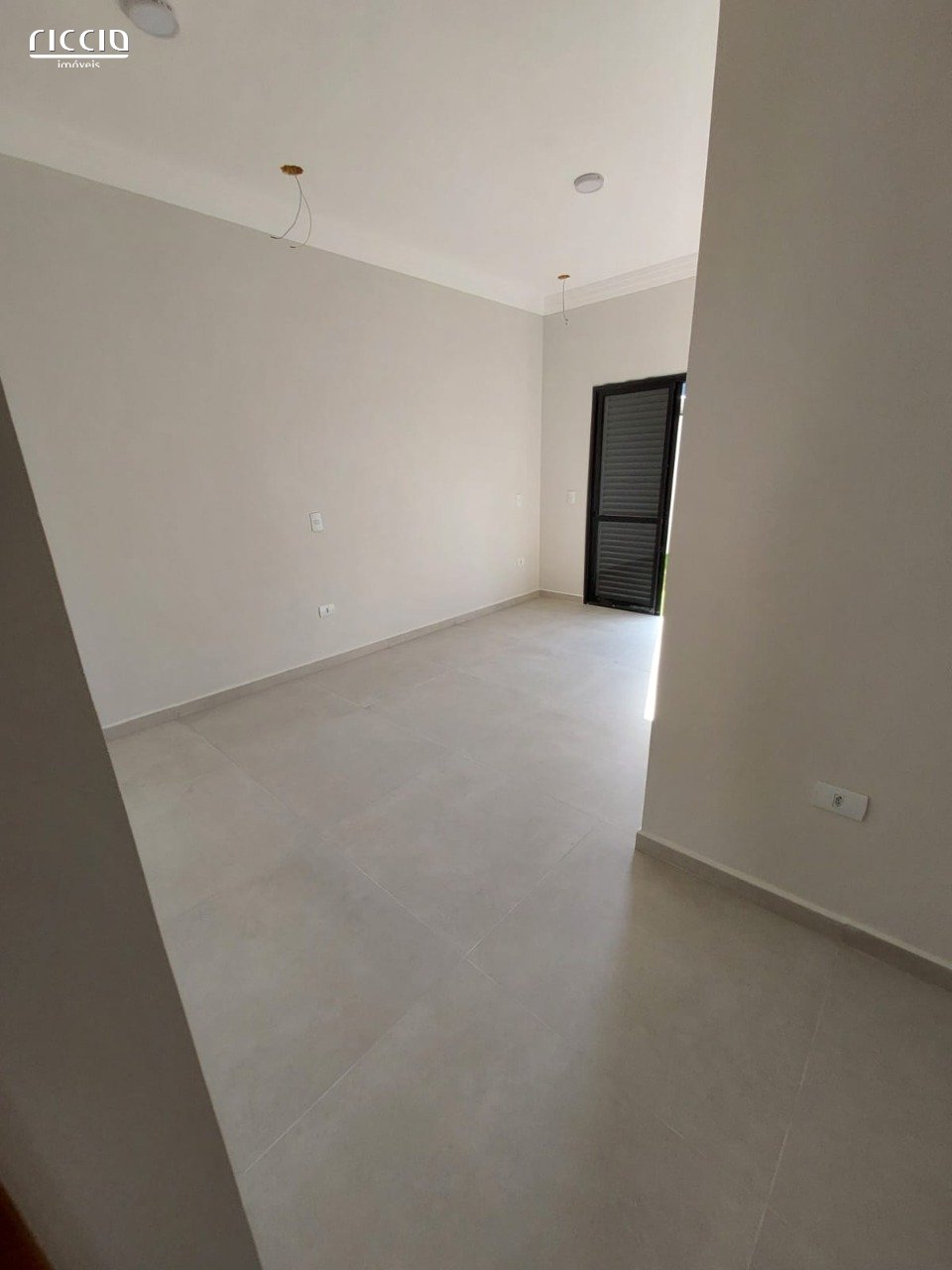 Casa à venda no Portal dos Passaros — imagem 18 de 21