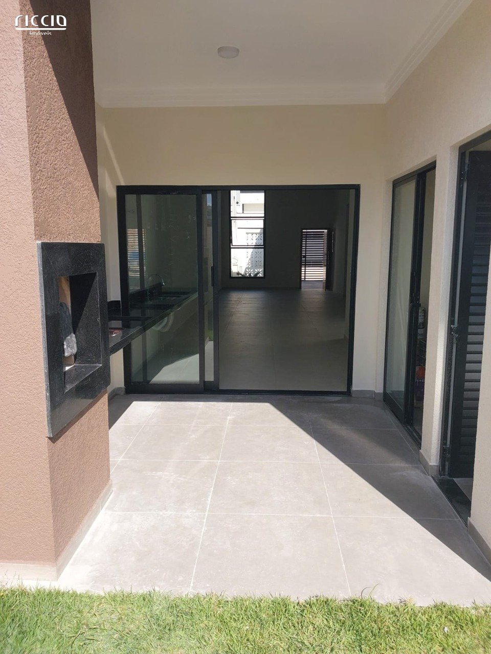 Casa à venda no Portal dos Passaros — imagem 9 de 21