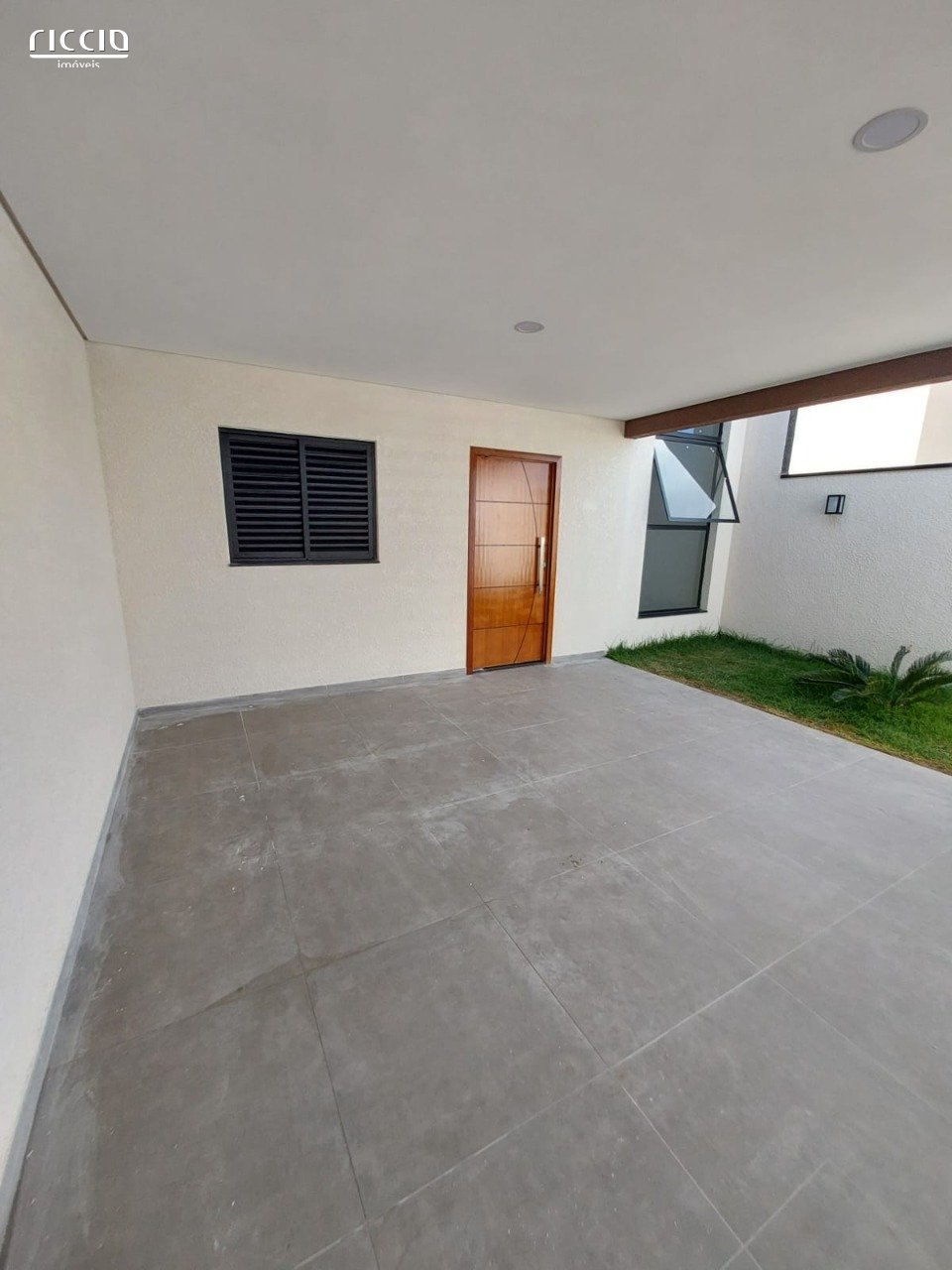 Casa à venda no Portal dos Passaros — ambiente interno