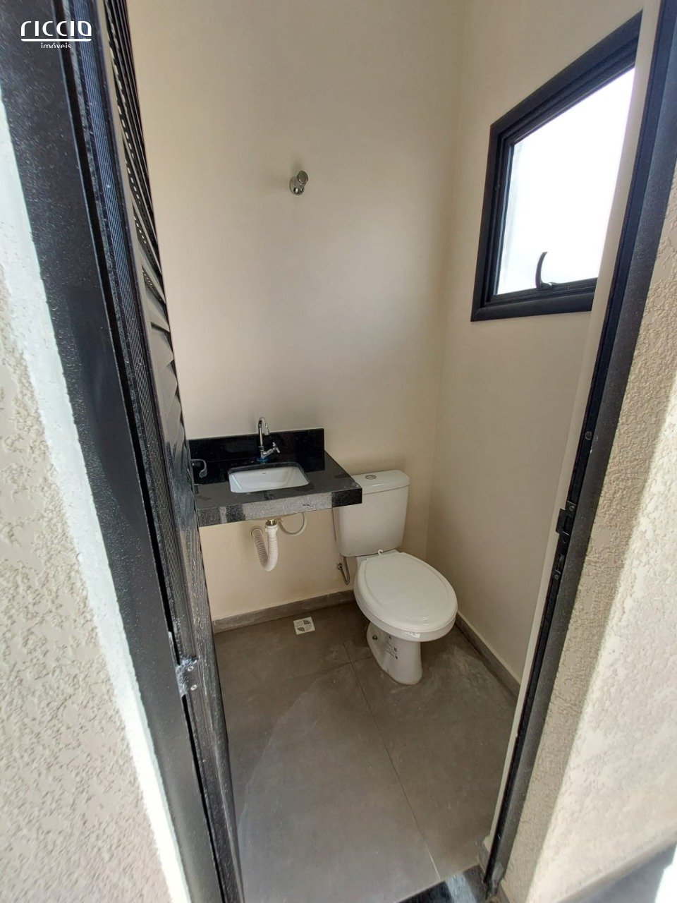 Casa à venda no Portal dos Passaros — imagem 12 de 21