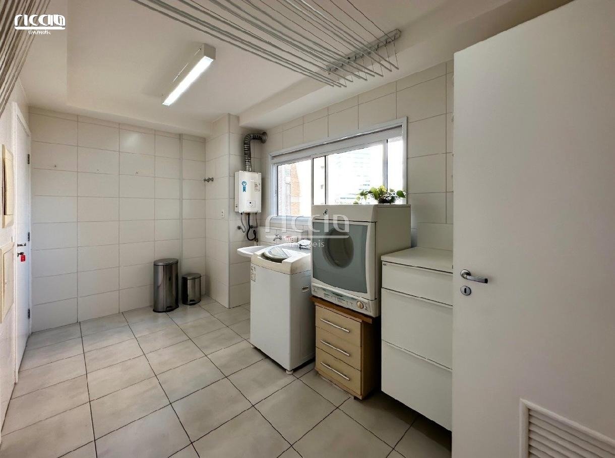 Apartamento à venda no Jardim das Colinas — imagem 12 de 14