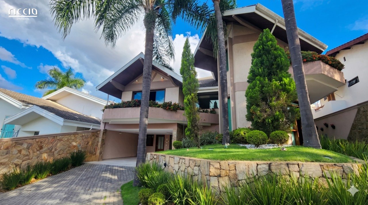 Casa em Condomínio à venda no Jardim Aquarius — ambiente interno