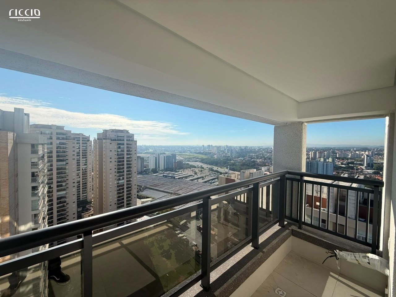 Apartamento à venda no Jardim Aquarius — imagem 4 de 31