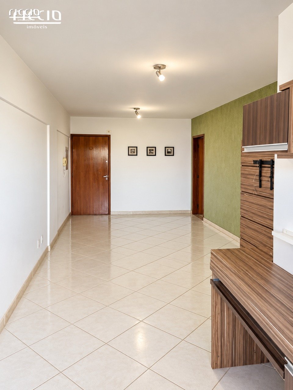 Apartamento à venda no Parque Industrial — detalhe do imóvel