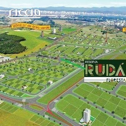 Terreno à venda no Bairro da Floresta — ambiente interno