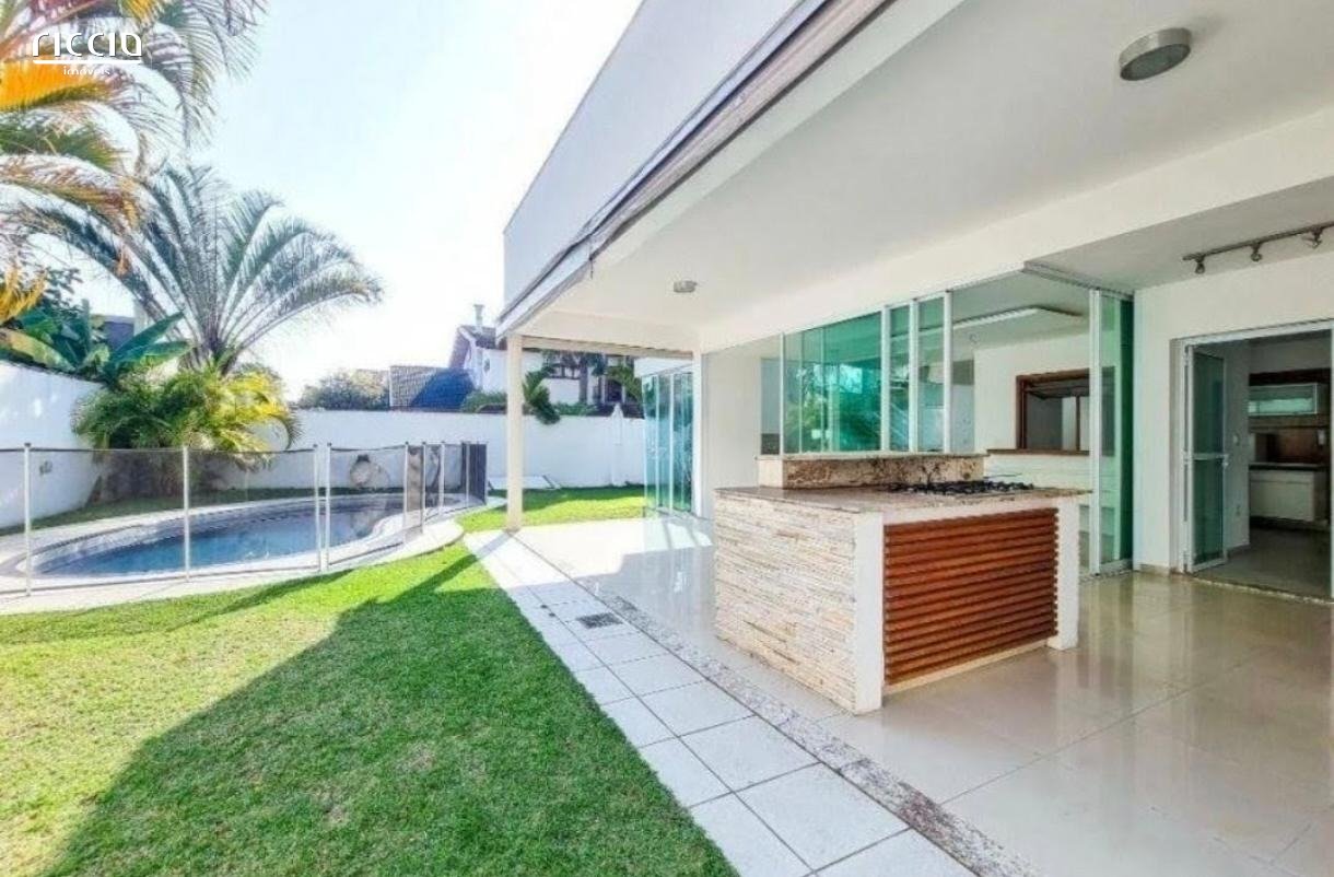Casa em Condomínio à venda no Jardim Esplanada — detalhe do imóvel