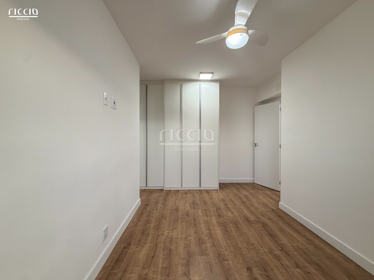 Apartamento à venda no Floradas de São José — imagem 16 de 27