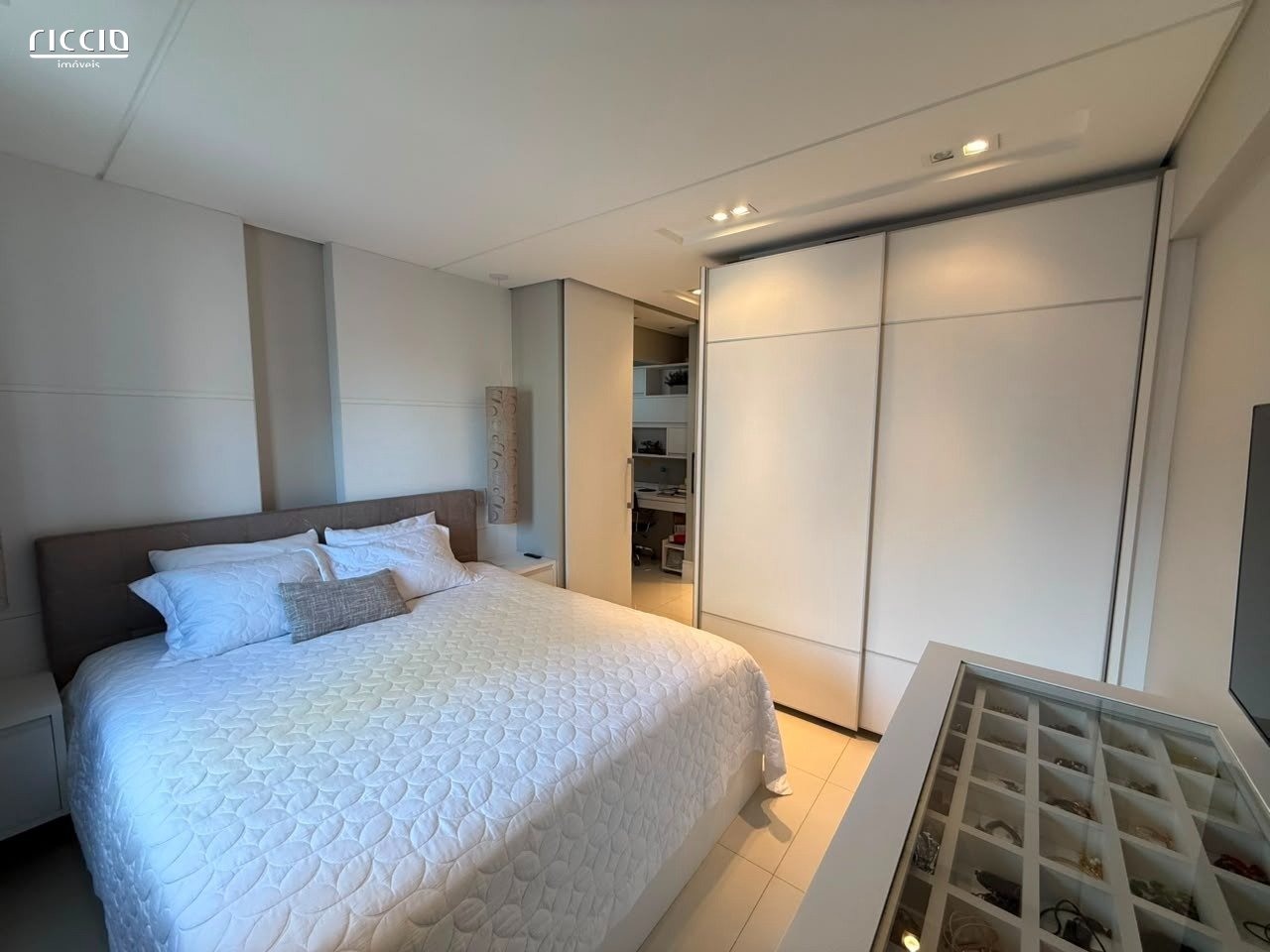Apartamento à venda no Jardim Aquarius — imagem 28 de 36