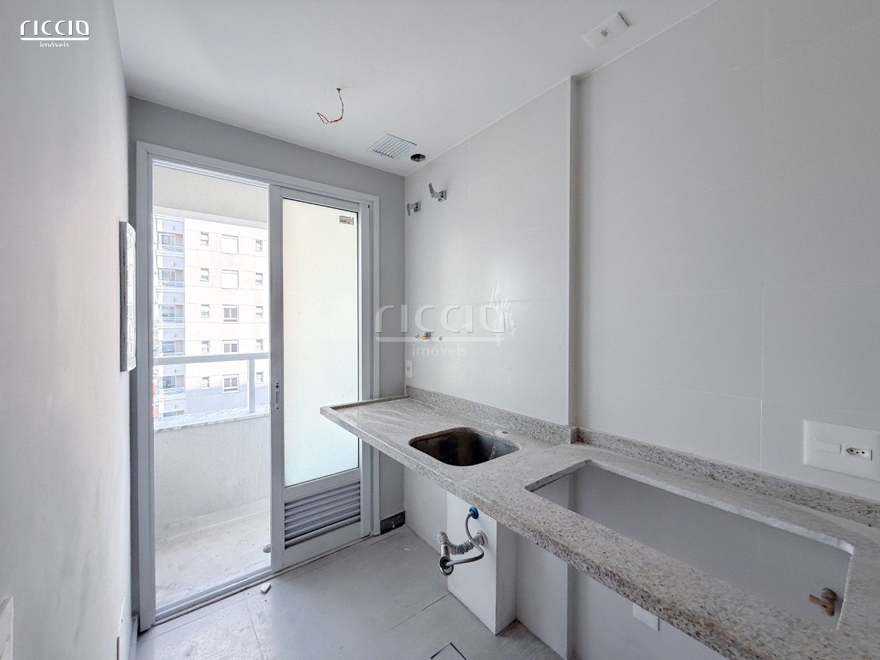Apartamento à venda no Jardim das Colinas — imagem 7 de 12