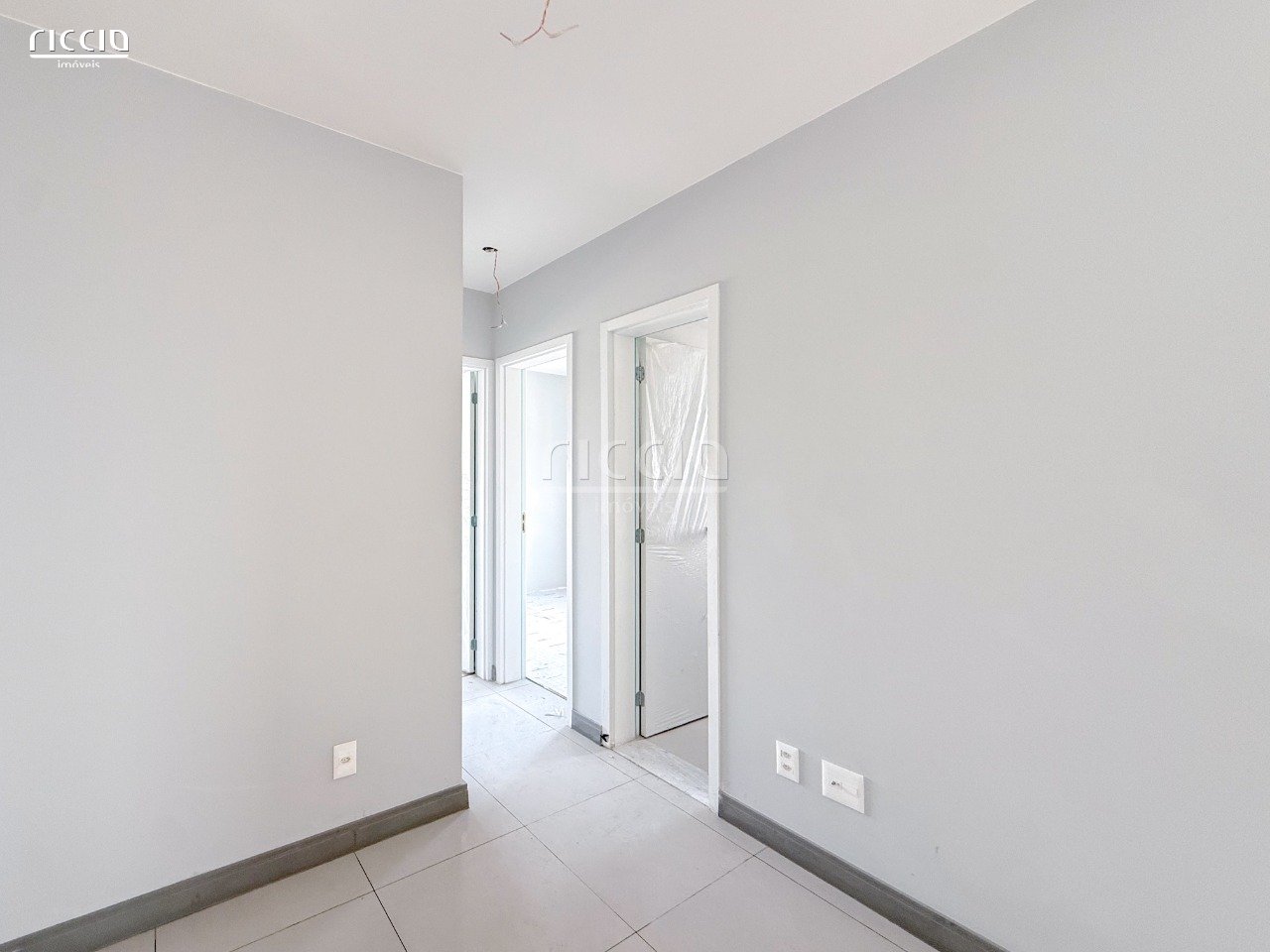 Apartamento à venda no Jardim das Colinas — imagem 8 de 12