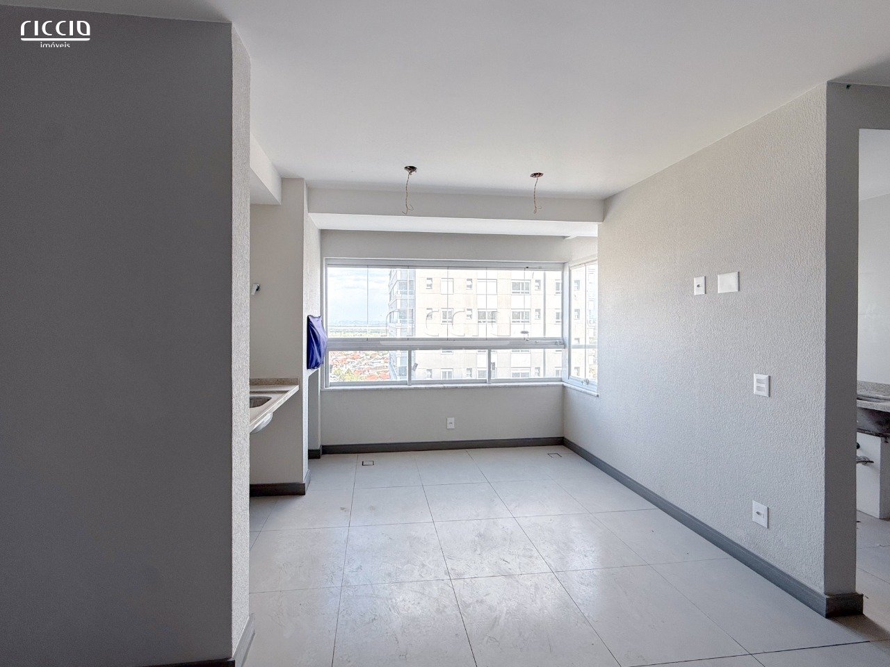 Apartamento à venda no Jardim das Colinas — ambiente interno