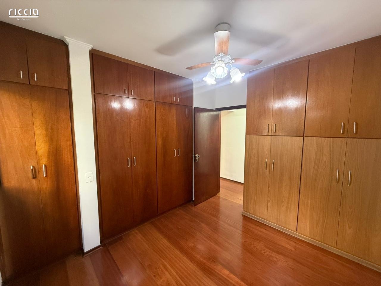Apartamento à venda no Jardim São Dimas — imagem 22 de 49