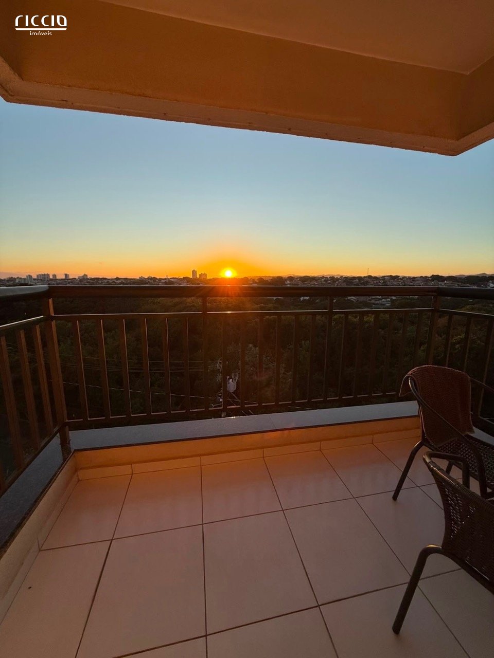 Apartamento à venda no Bosque dos Ipês — detalhe do imóvel