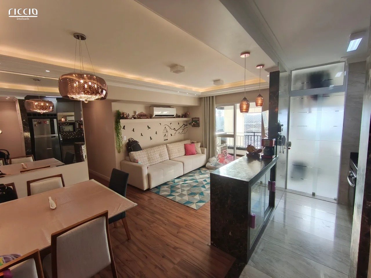 Apartamento à venda no Palmeiras de São José — ambiente interno