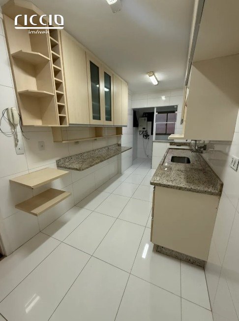 Apartamento à venda no Centro — imagem 7 de 19