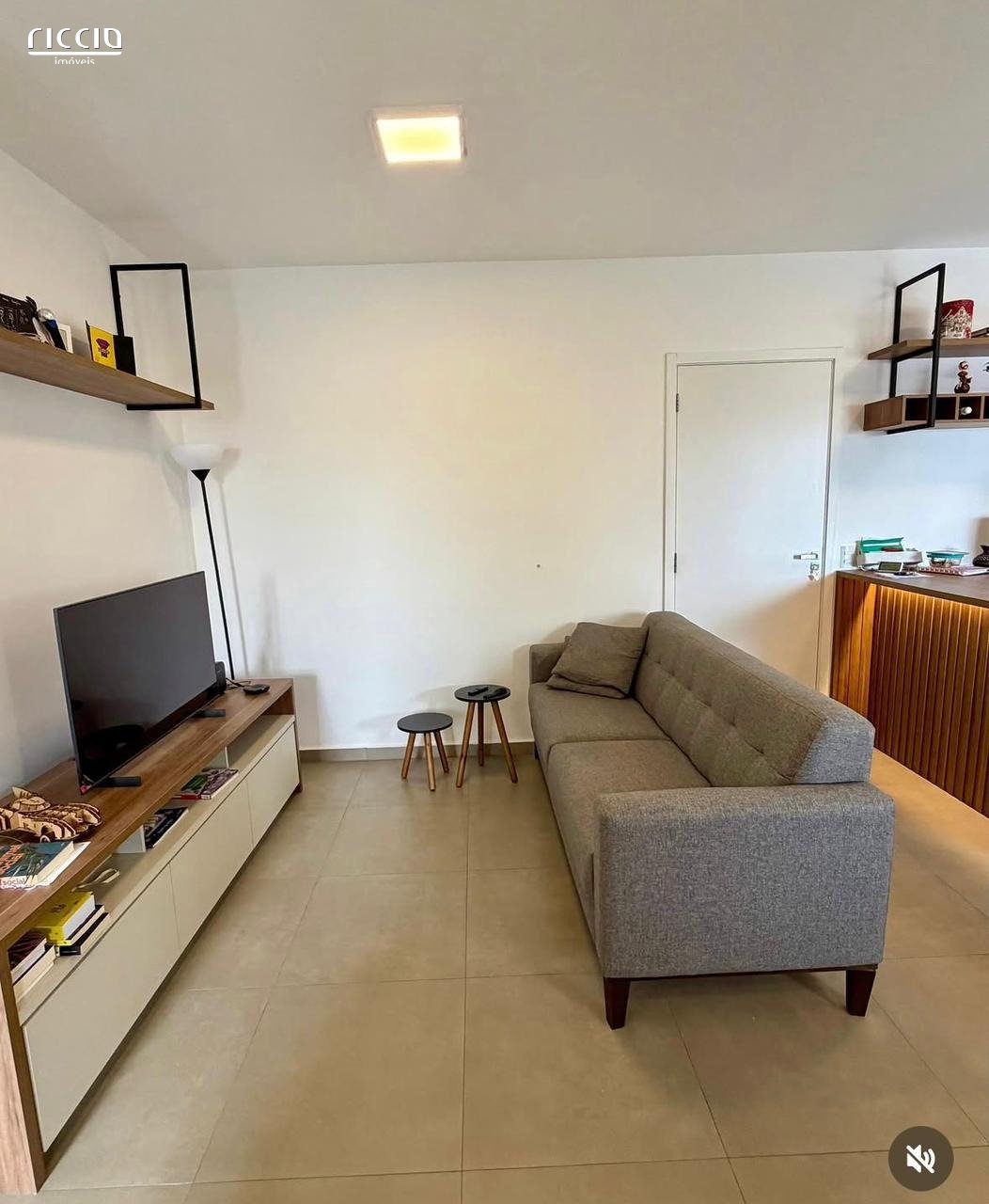 Apartamento à venda no Parque Industrial — detalhe do imóvel