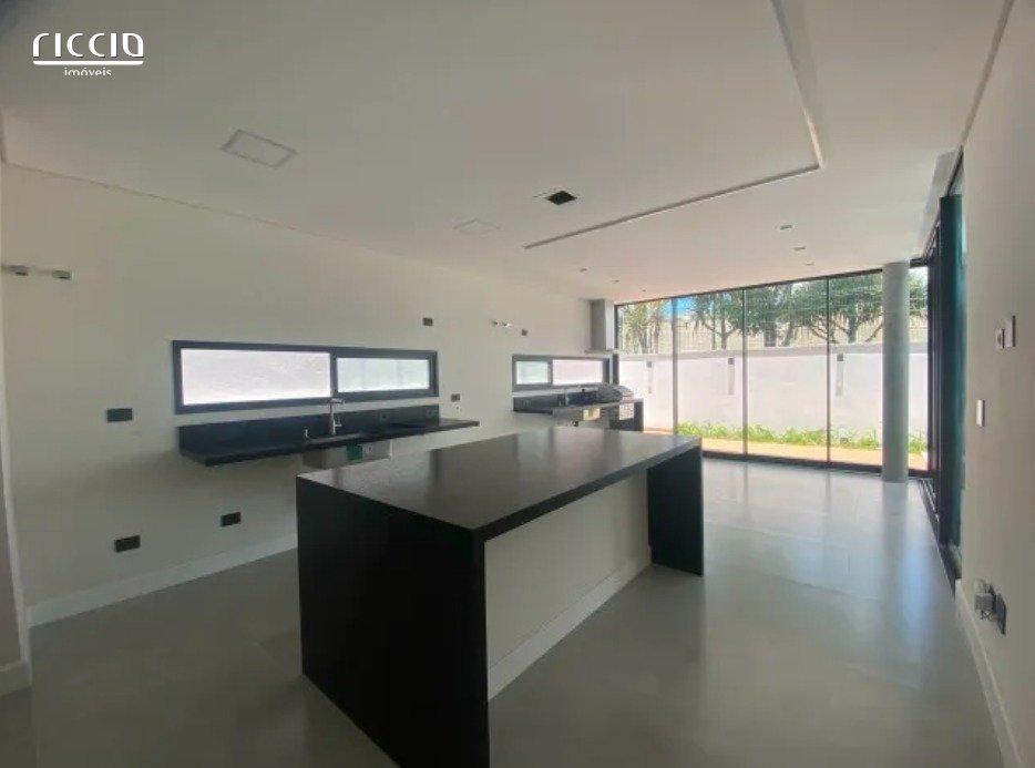 Casa em Condomínio à venda no Urbanova — ambiente interno