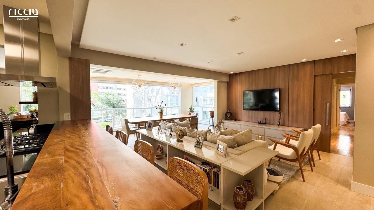 Apartamento de Alto Padrão no Edifício Celebrity - Vila Ema - 154 m² | 2 Suítes