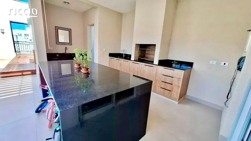 Cobertura à venda no Vila Ema — ambiente interno