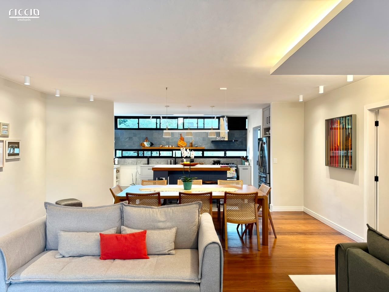 Apartamento à venda no Vila Adyana — detalhe do imóvel
