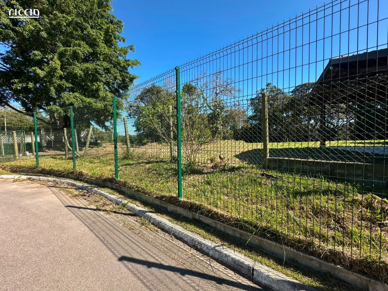Terreno à venda no Jardim do Golfe — imagem 12 de 14