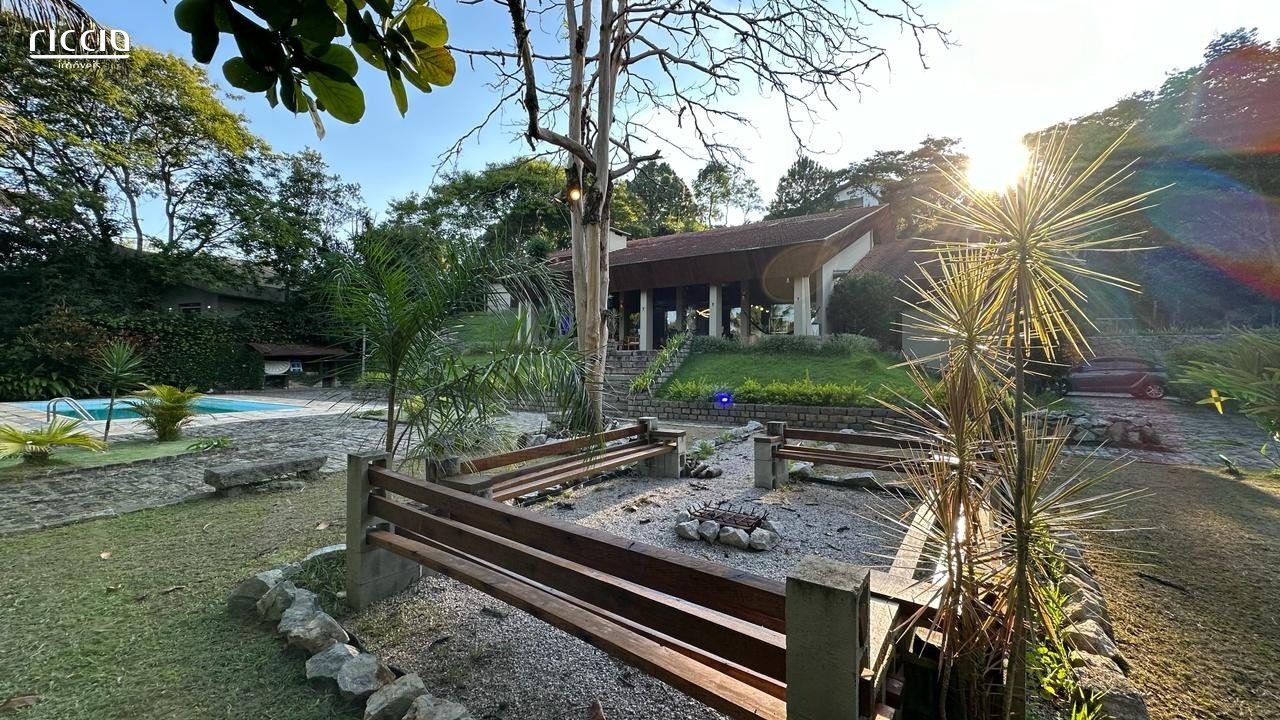 Casa em Condomínio à venda no Bosque dos Eucaliptos — imagem 4 de 33