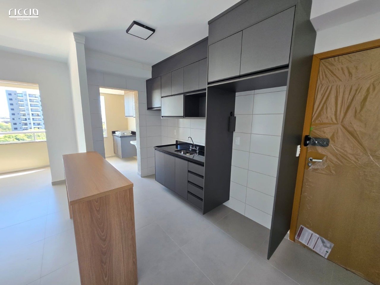 Apartamento à Venda no Edifício Antonio Carlos - Parque Industrial - 3 Dormitórios