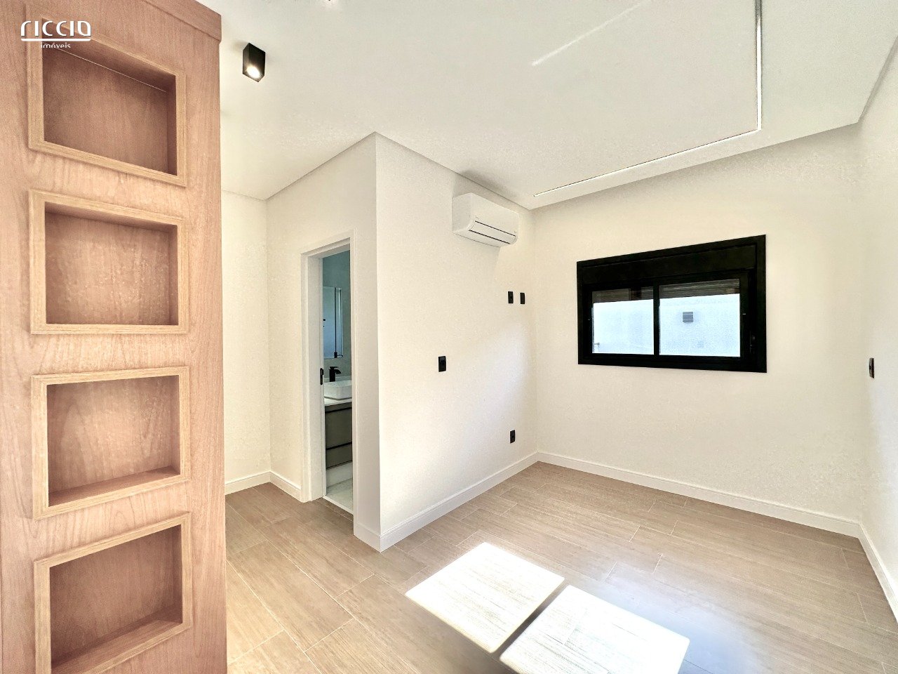 Casa em Condomínio à venda no Urbanova — imagem 30 de 33