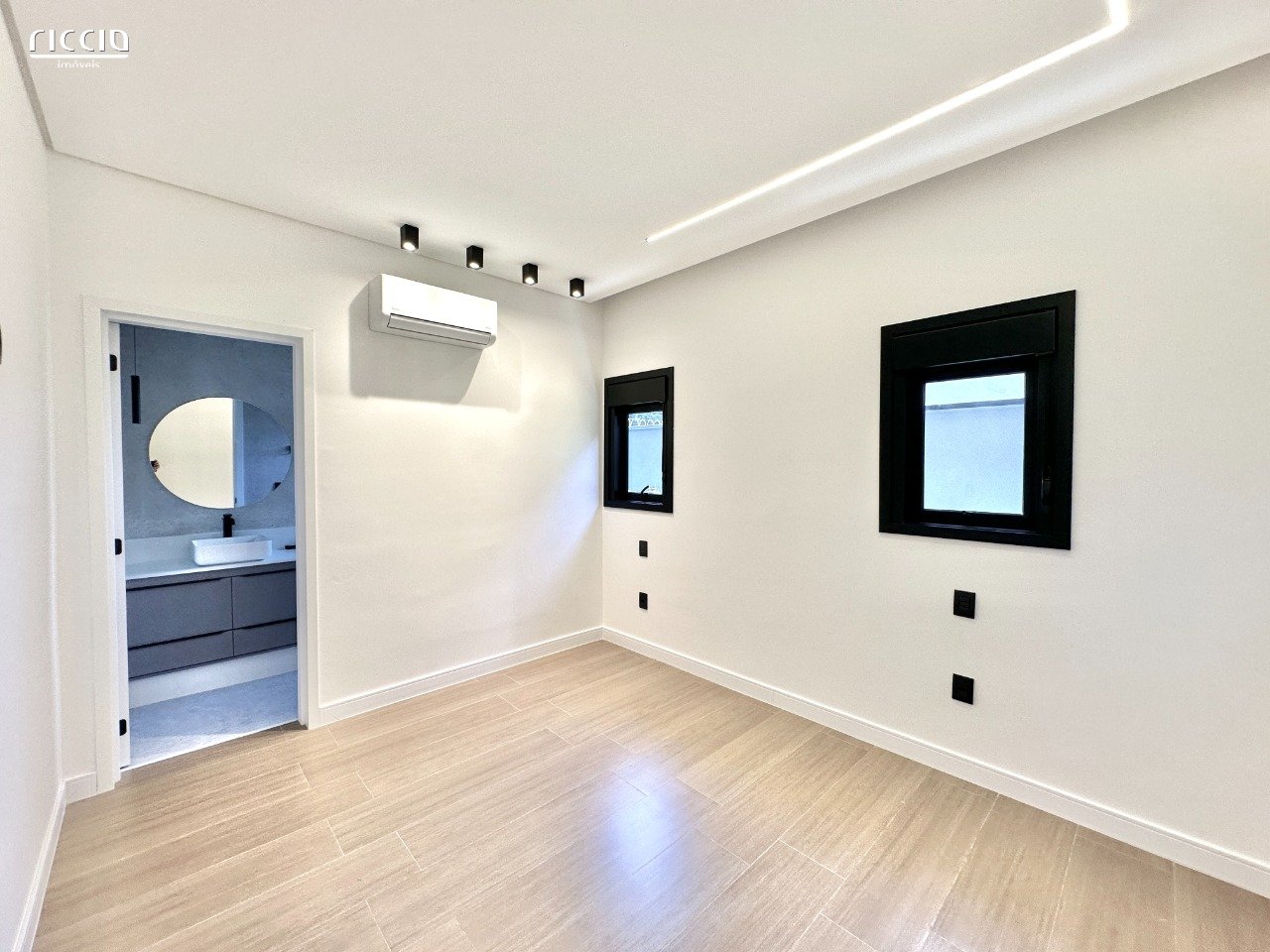 Casa em Condomínio à venda no Urbanova — imagem 28 de 33