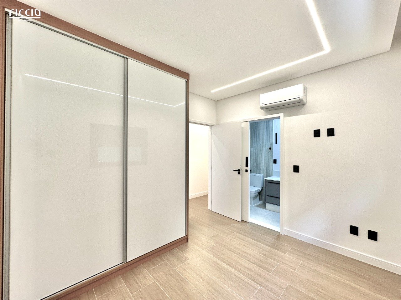 Casa em Condomínio à venda no Urbanova — imagem 25 de 33