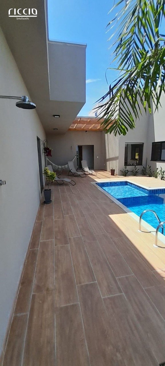 Casa em Condomínio à venda no Urbanova — ambiente interno