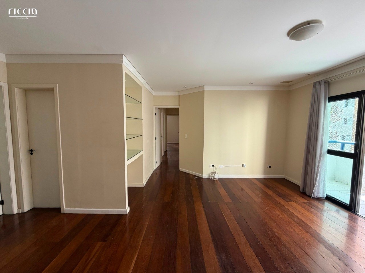 Apartamento à venda no Jardim Aquarius — ambiente interno
