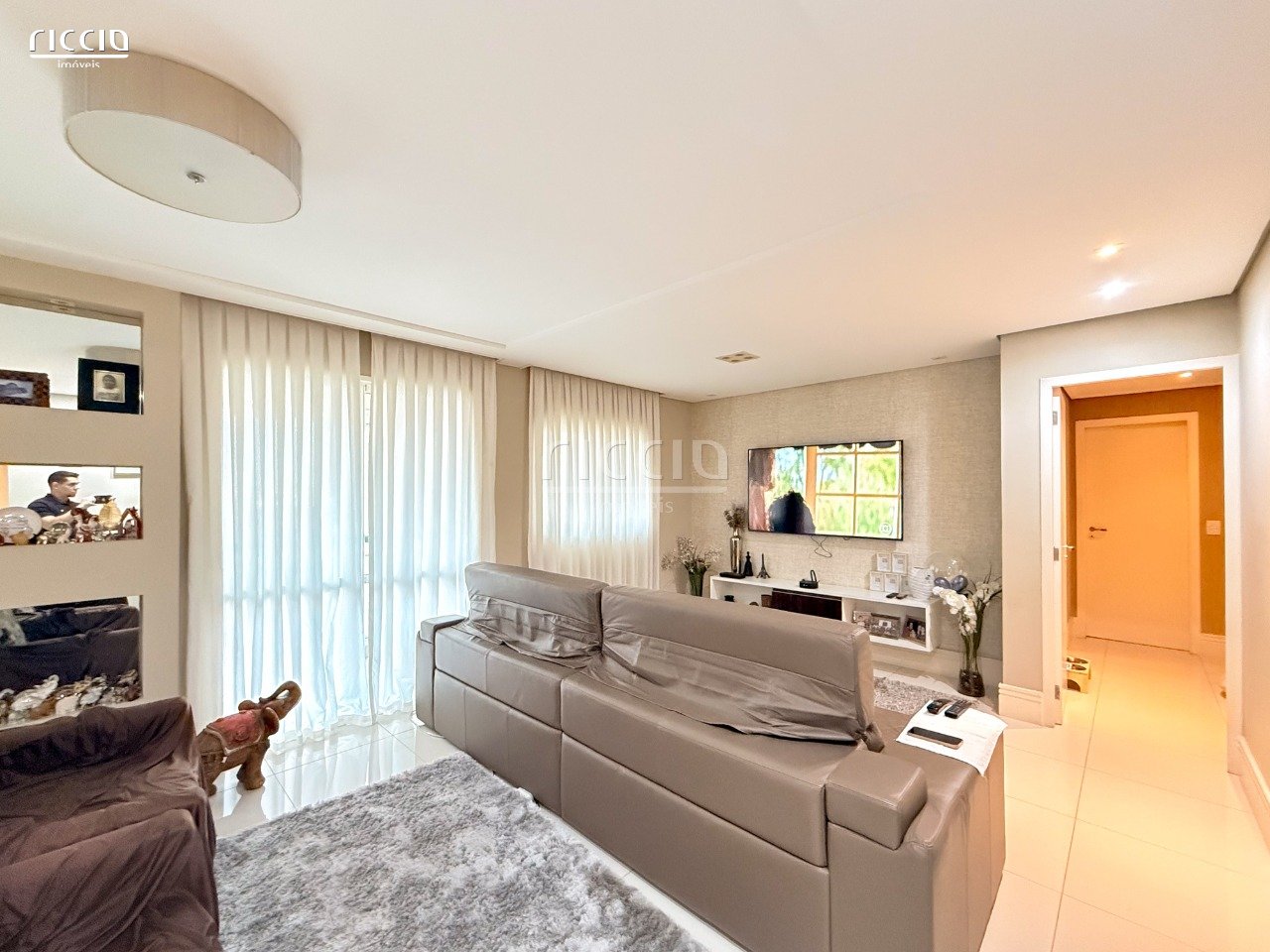 Apartamento à venda no Jardim Aquarius — ambiente interno