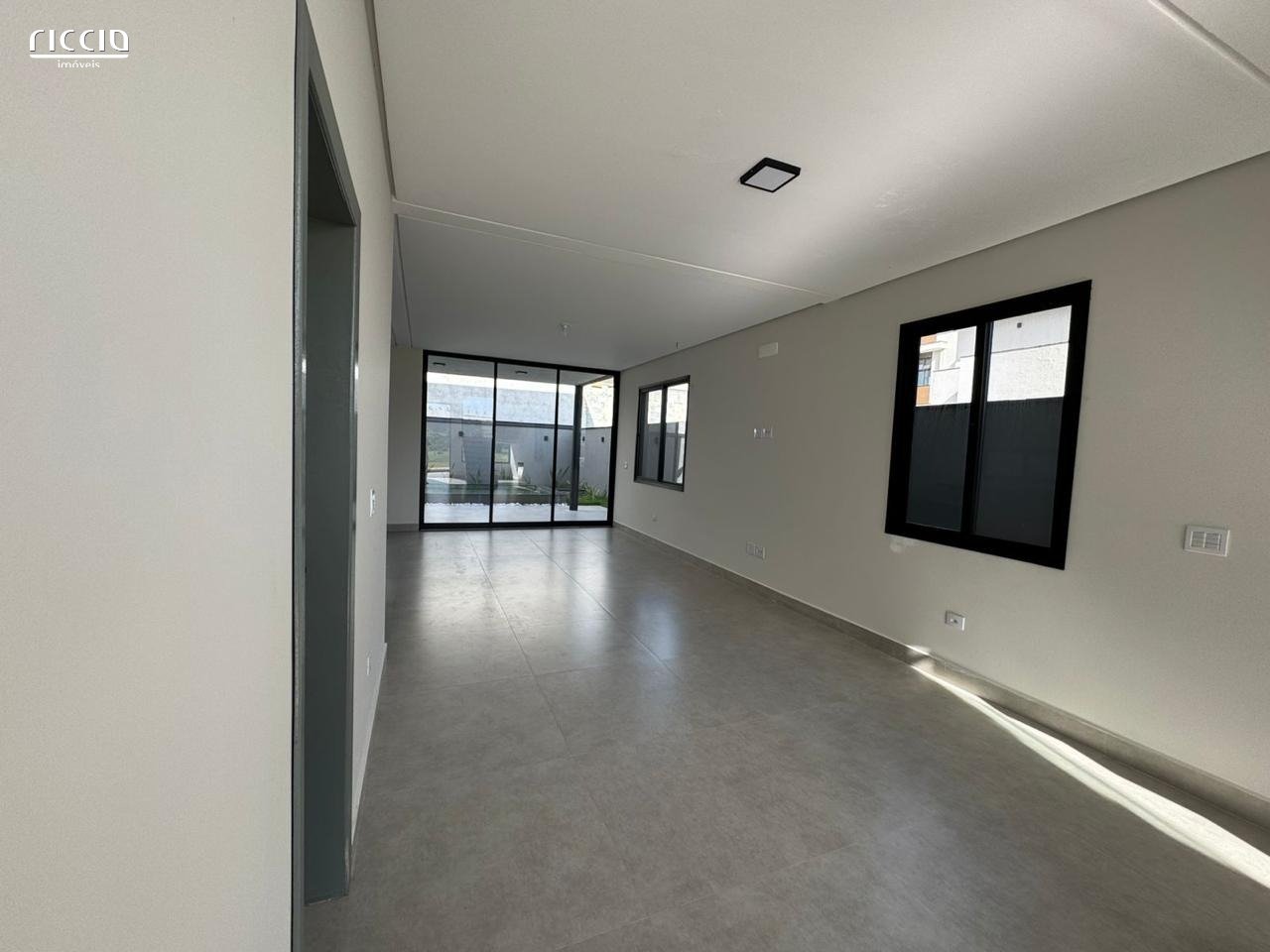 Casa em Condomínio à venda no Eugenio de Melo — imagem 4 de 21