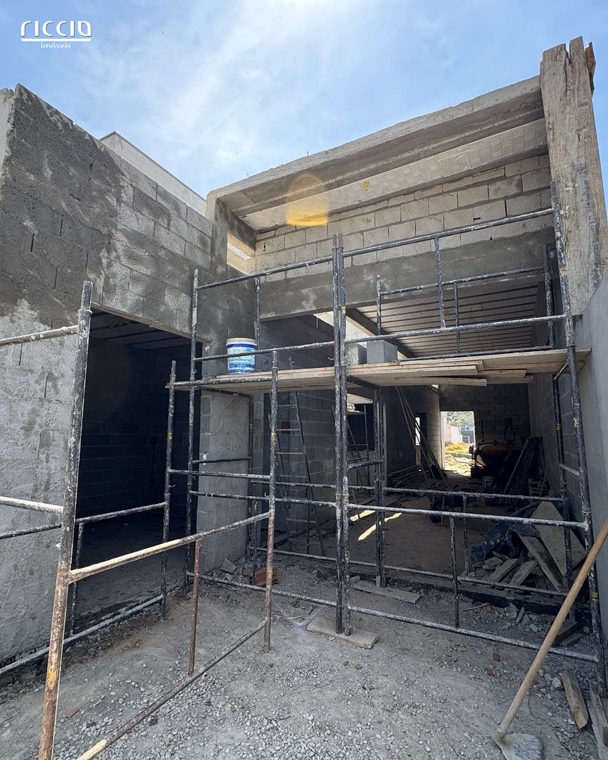 Casa à venda no Portal Dos Passaros — detalhe do imóvel