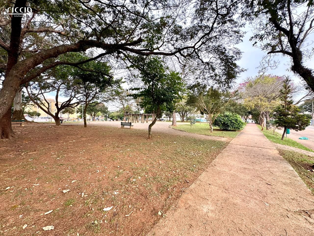 Casa à venda no Jardim das Indústrias — imagem 23 de 24