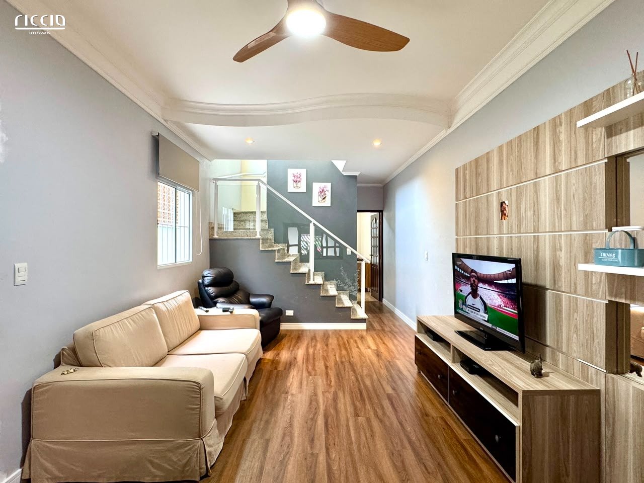 Casa à venda no Jardim das Indústrias — ambiente interno