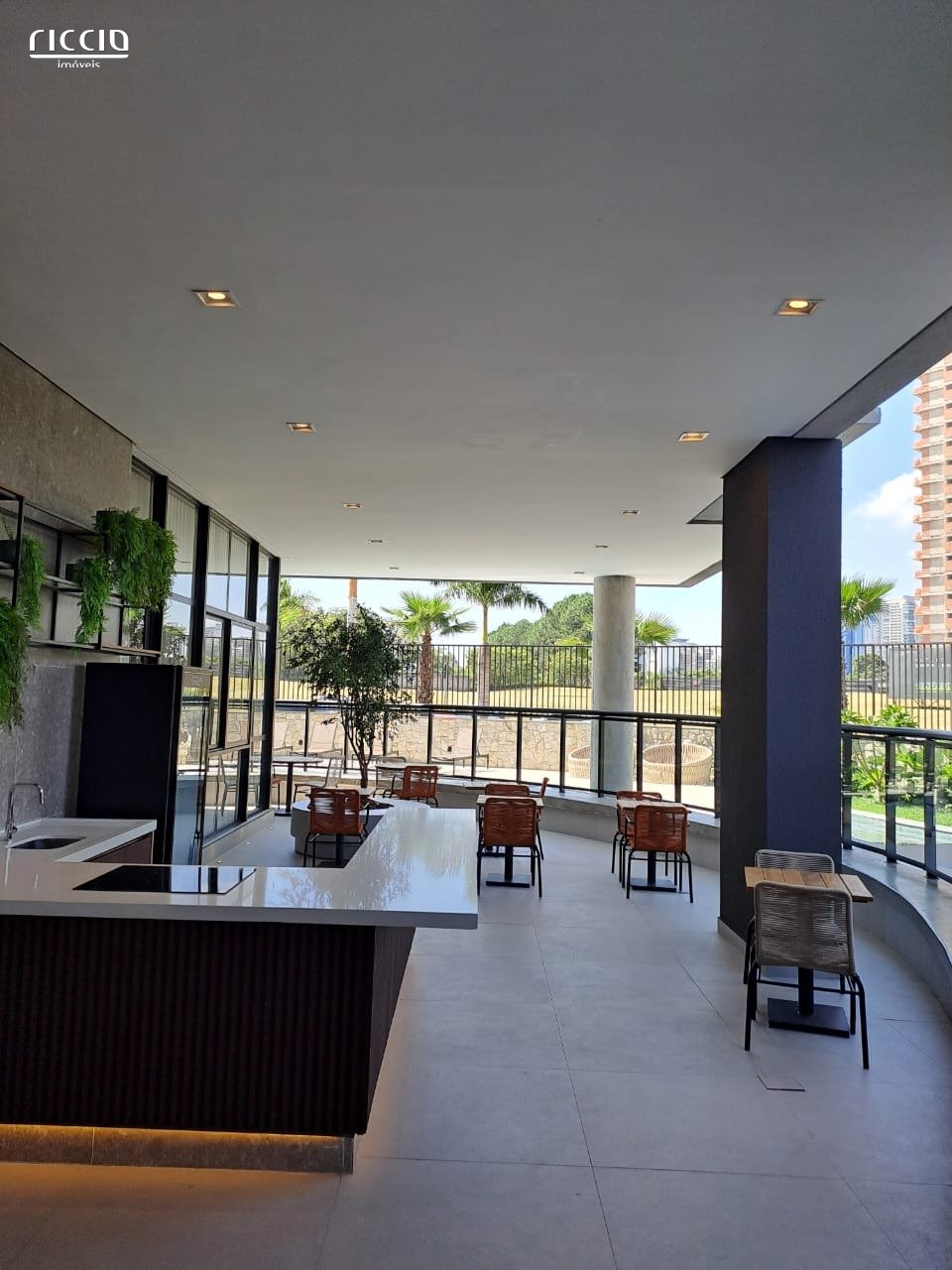 Edificio Gran Alphaville — ambiente interno