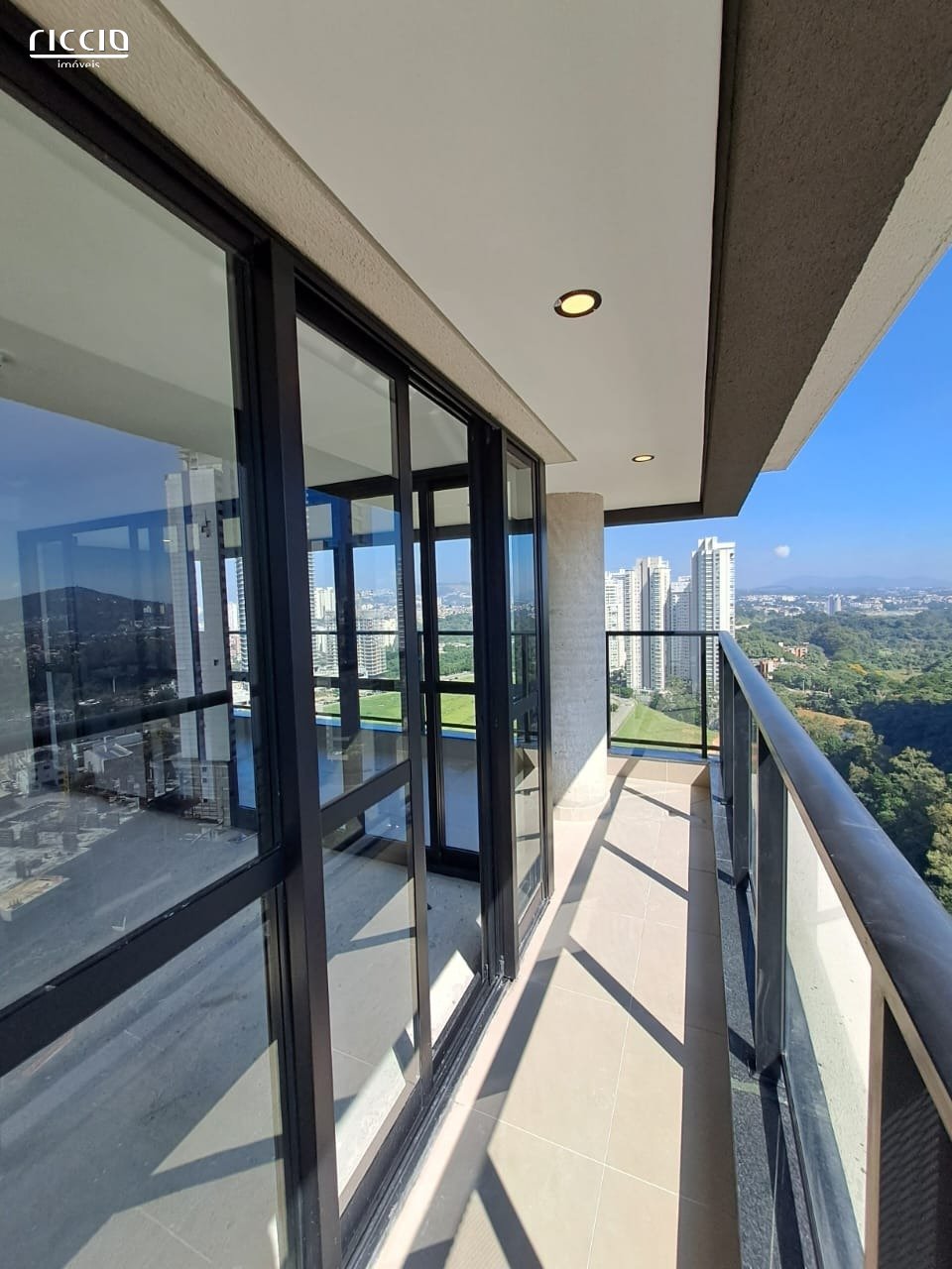 Apartamento à venda no Alphagran — imagem 9 de 23
