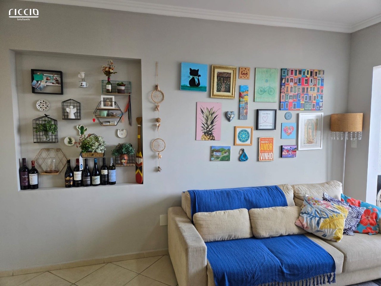 Apartamento à venda no Parque Industrial — ambiente interno