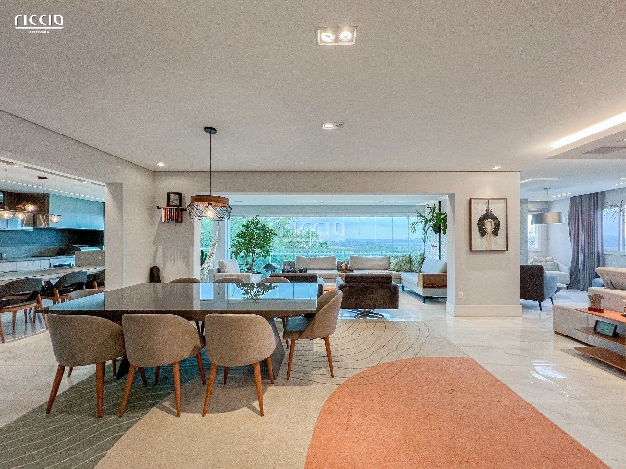 Apartamento no Condomínio Belvedere no Jardim das Colinas
