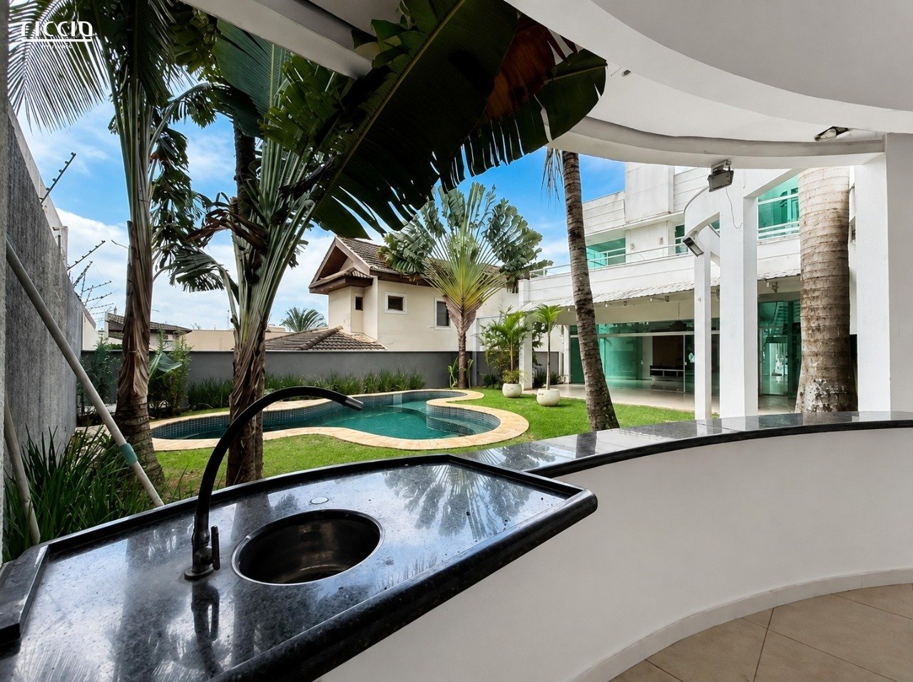 Casa em Condomínio à venda no Jardim Aquarius — ambiente interno